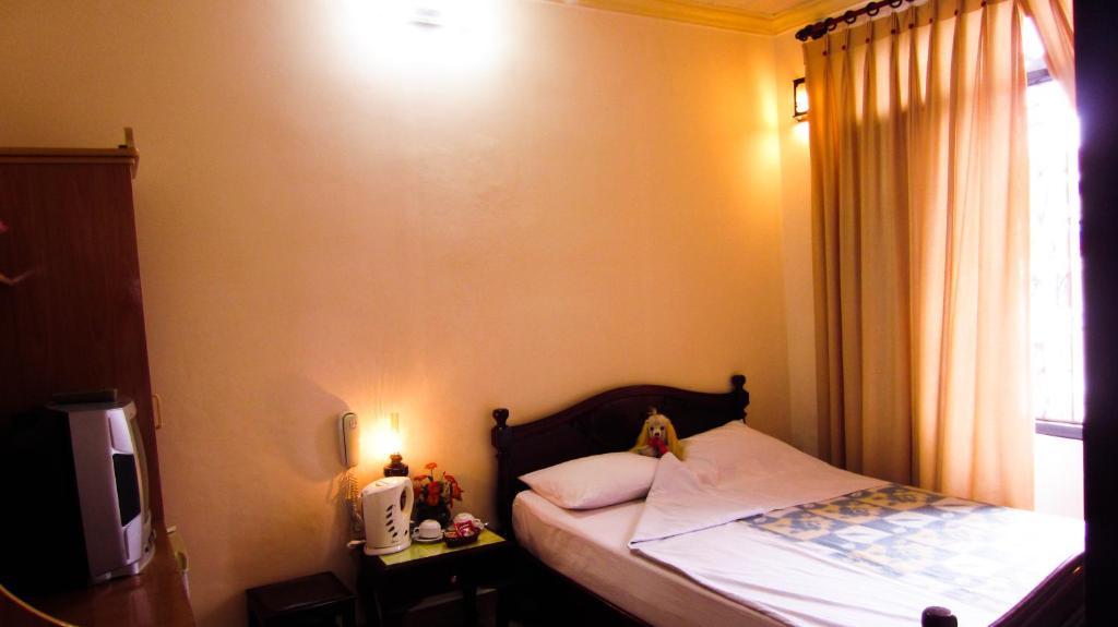 Binh Minh Sunrise Hue Hotel Værelse billede